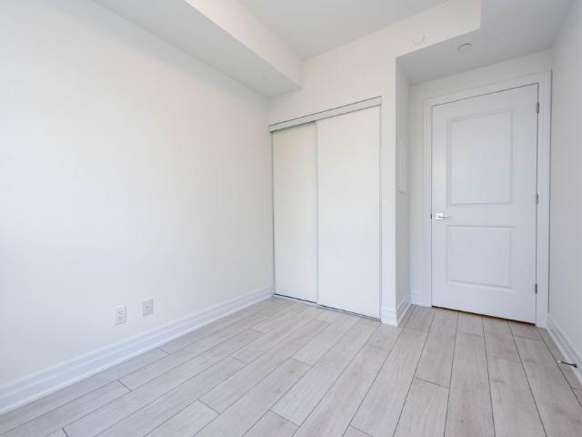For Lease 30 Elm Drive Unit# 601, Mississauga, Ontario