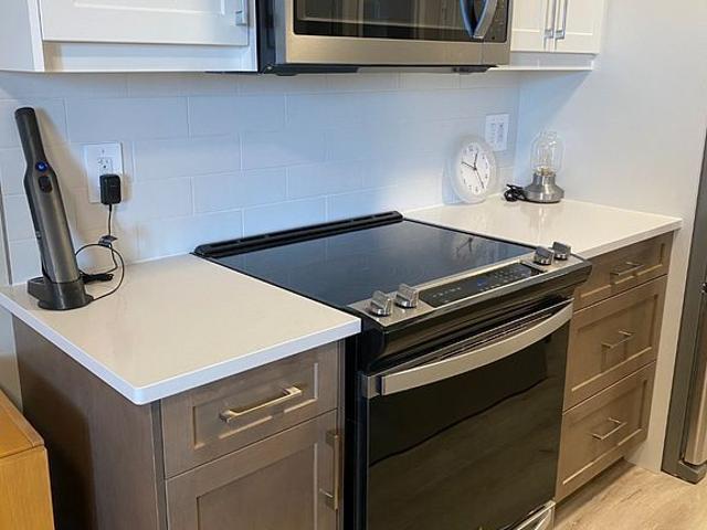 For Lease 30 Hillside Meadow Drive Unit# 301, Quinte West, Ontario