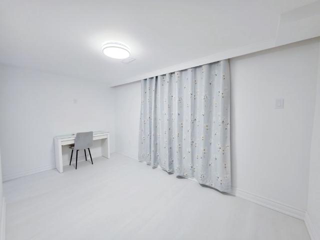 For Lease 30 Lowbank Court Unit# Lower, Toronto, Ontario