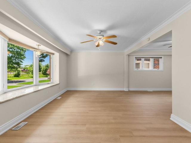 For Lease 30 Lozoway Drive Unit# Main/Upper, Toronto, Ontario