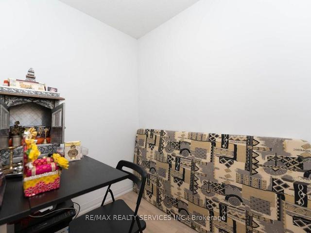 For Lease 30 Meadowglen Place Unit# 2003, Toronto, Ontario