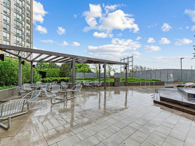 For Lease 30 Samuel Wood Way Unit# 2304, Toronto, Ontario