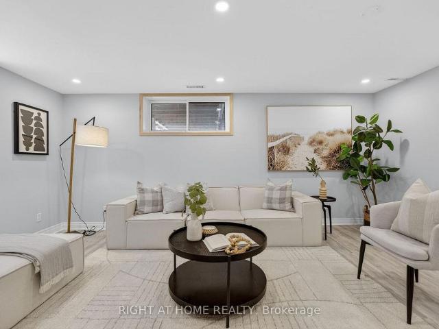 For Lease 30 Ptarmigan Crescent, Toronto, Ontario