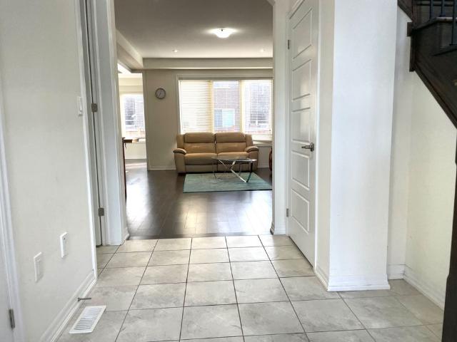 For Lease 3164 Ernest Appelbe Boulevard, Oakville, Ontario