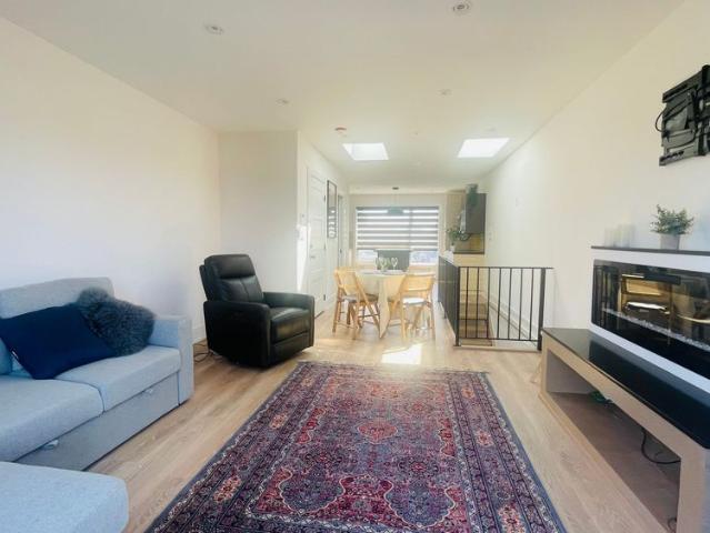 For Lease 317 O'Connor Drive Unit# Upper, Toronto, Ontario