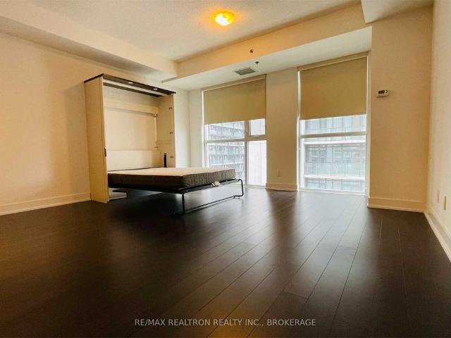 For Lease 318 Richmond Street Unit# 1710, Toronto, Ontario