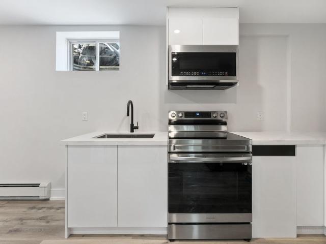 For Lease 318 RIVER Road Unit# Lower, Welland, Ontario