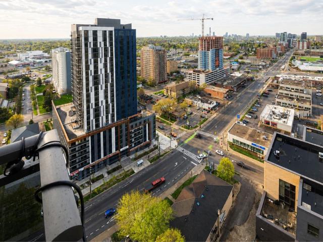 For Lease 318 Spruce Street Unit# 2102, Waterloo, Ontario
