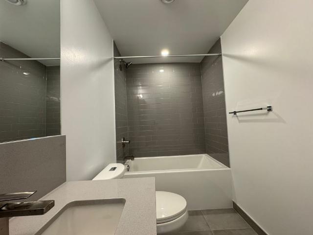 For Lease 319 Jarvis Street Unit# 2010, Toronto, Ontario