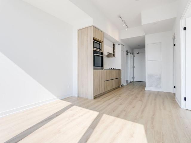 For Lease 319 Jarvis Street Unit# LPH16, Toronto, Ontario