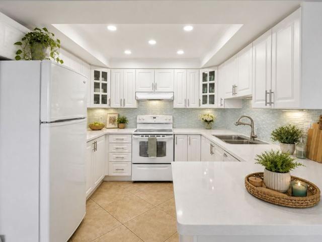 For Lease 310 Mill Street Unit# 811, Brampton, Ontario