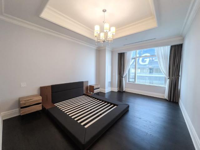 For Lease 311 Bay Street Unit# 5202, Toronto, Ontario