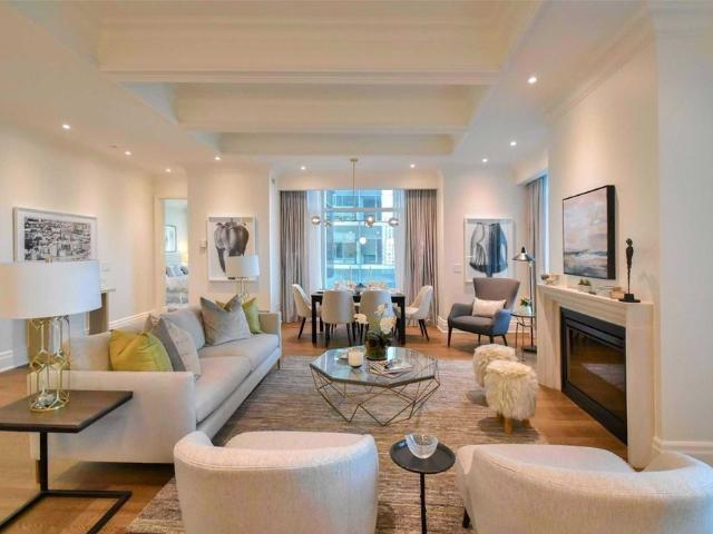 For Lease 311 Bay Street Unit# 3503, Toronto, Ontario
