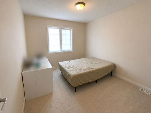 For Lease 312 EVERGLADE Way, Kanata, Ontario
