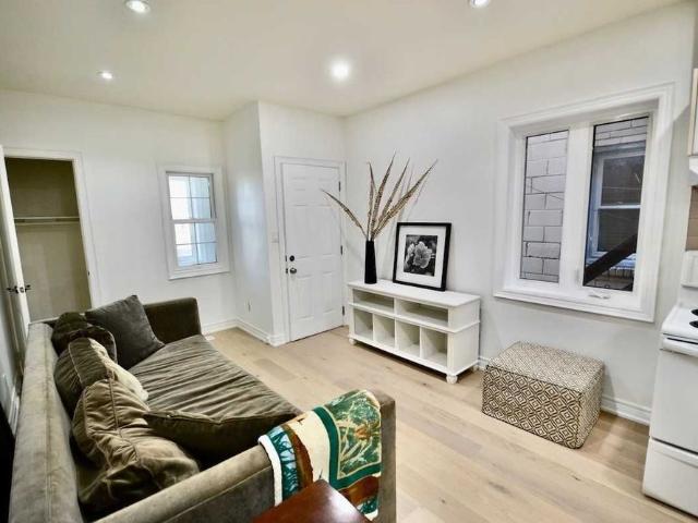 For Lease 312 Rustic Road Unit# B, Toronto, Ontario