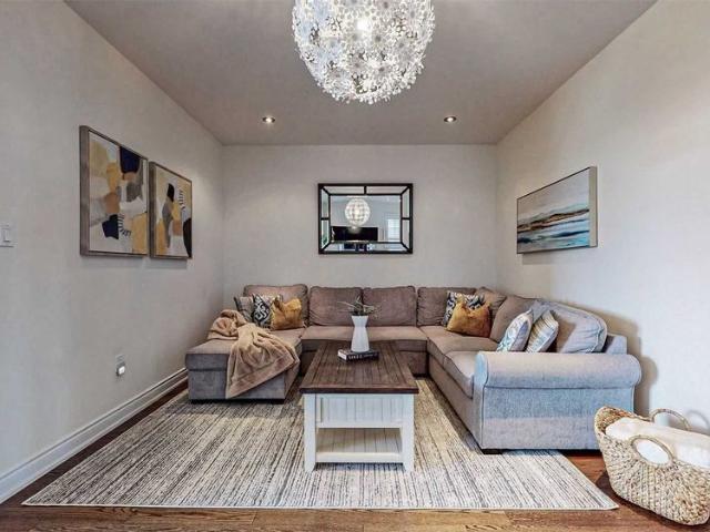 For Lease 312 Rita's Avenue, Newmarket, Ontario
