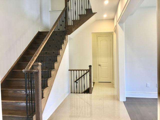 For Lease 3133 William Rose Way, Oakville, Ontario
