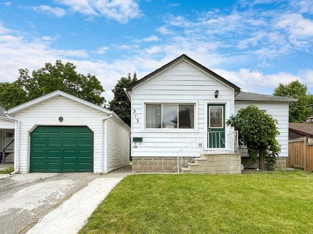For Lease 313 Andrew Street, Newmarket, Ontario