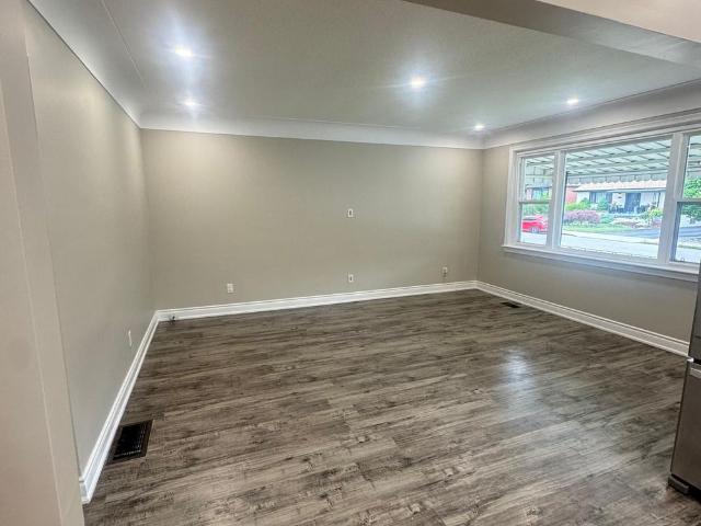 For Lease 313 East 33rd Street, Hamilton, Ontario