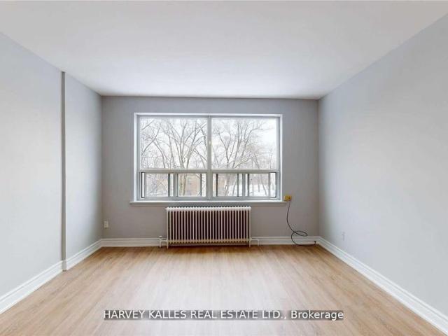 For Lease 31 Clearview Heights Unit# B7, Toronto, Ontario