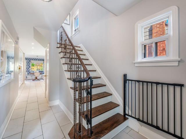 For Lease 31 Brookview Drive, Toronto, Ontario