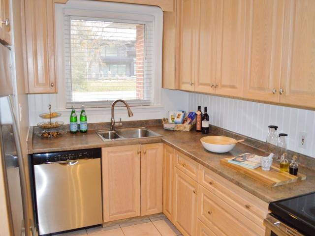 For Lease 31 Park Avenue, Burlington, Ontario