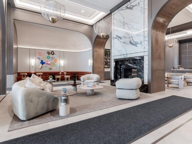 For Lease 31 York Garden Way Unit# 1403, Toronto, Ontario