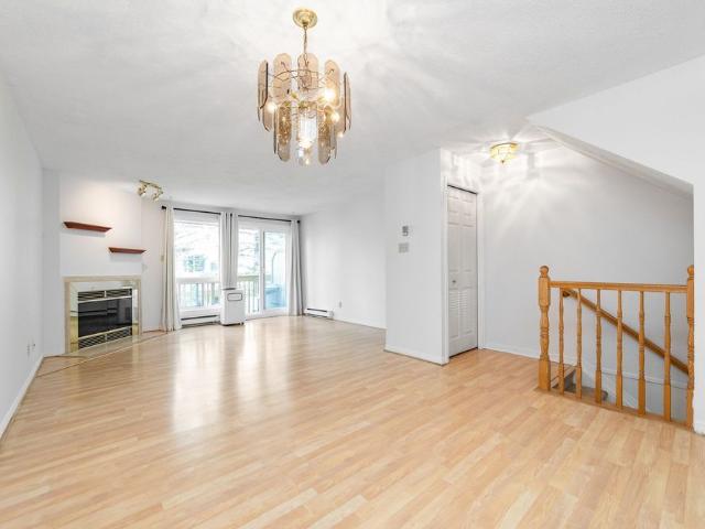 For Lease 324 Briston Private, Hunt Club South Keys and Area, Ontario