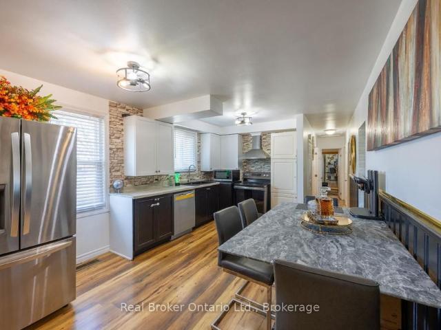 For Lease 324 College Avenue Unit# Main, Oshawa, Ontario