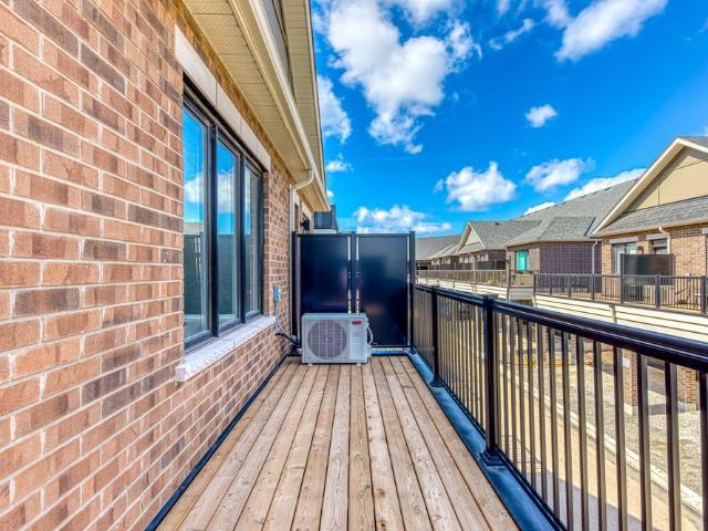For Lease 3259 Crystal Drive, Oakville, Ontario
