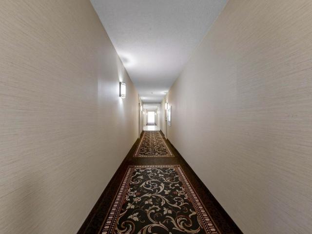 For Lease 326 Major Mackenzie Drive Unit# 307, Richmond Hill, Ontario
