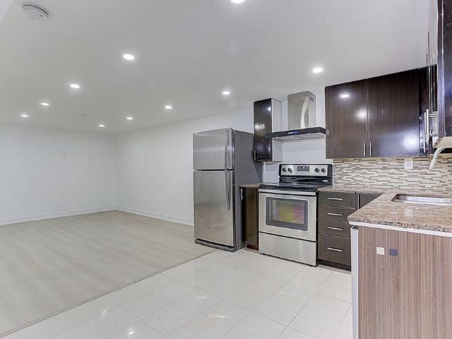 For Lease 3271 Chokecherry Crescent Unit# Lower, Mississauga, Ontario