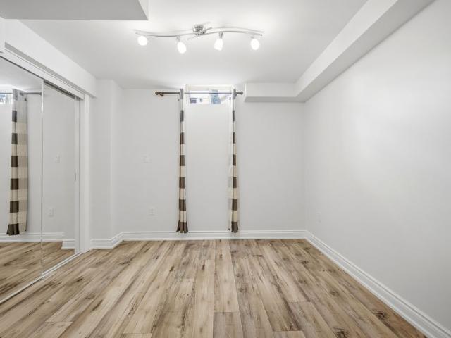 For Lease 3277 Paul Henderson Drive, Mississauga, Ontario