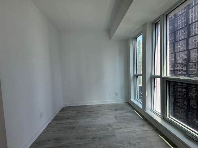 For Lease 327 King Street Unit# 3603, Toronto, Ontario