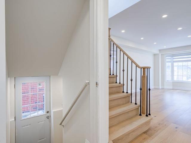 For Lease 3294 Respond Road Unit# UPPER, Mississauga, Ontario