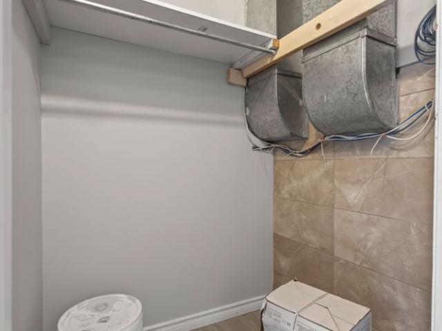 For Lease 329 Thompson Road Unit# 2, London South, Ontario