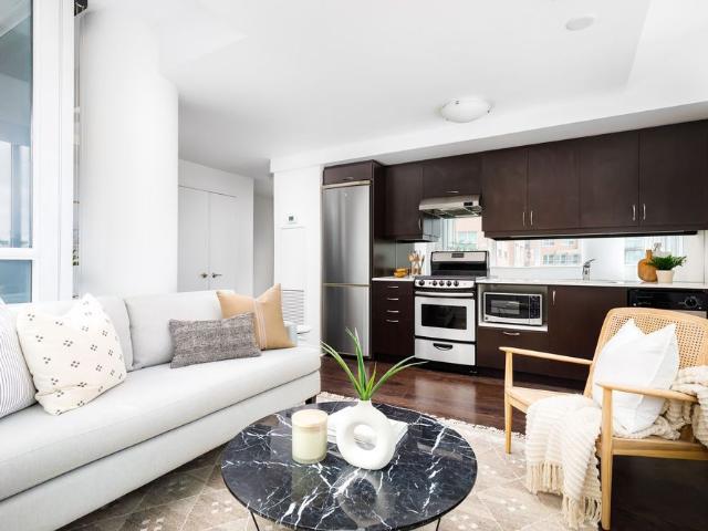 For Lease 320 Richmond Street Unit# 603, Toronto, Ontario