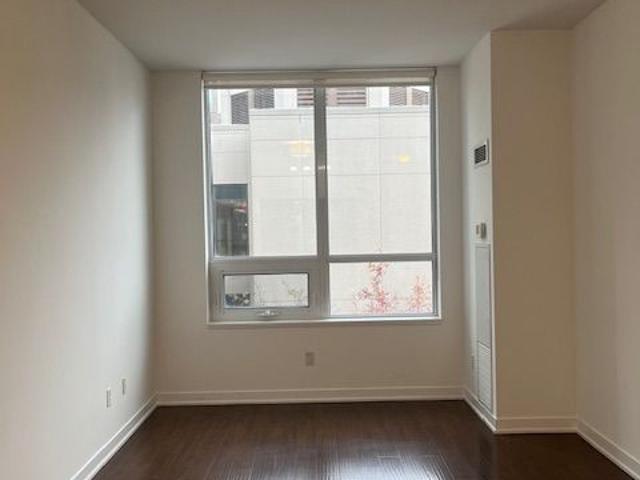 For Lease 320 Tweedsmuir Avenue Unit# 303, Toronto, Ontario
