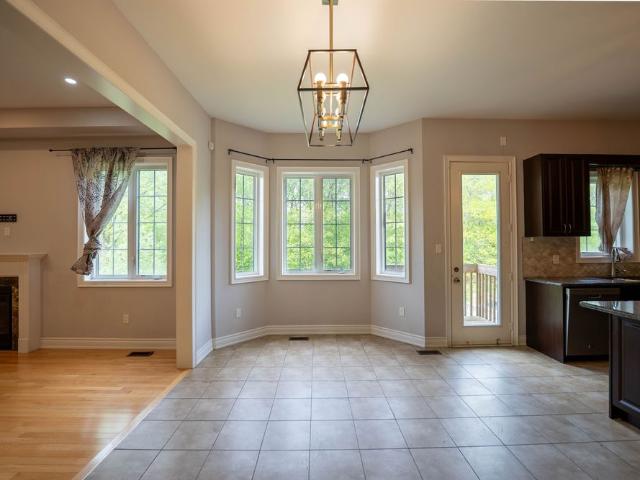 For Lease 3217 Meadow Marsh Crescent, Oakville, Ontario