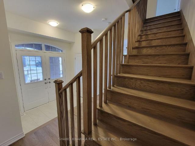 For Lease 322 Valleyway Drive, Brampton, Ontario