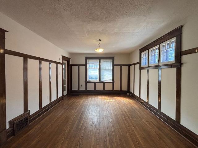 For Lease 322 Waverley Street, Ottawa Centre, Ontario