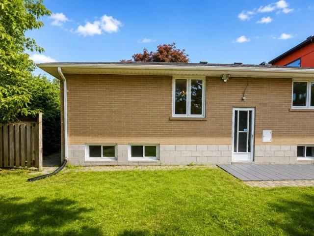 For Lease 323 Elmwood Avenue Unit# lower level, Richmond Hill, Ontario