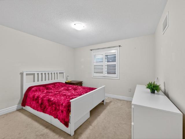 For Lease 32 Agricola Road, Brampton, Ontario