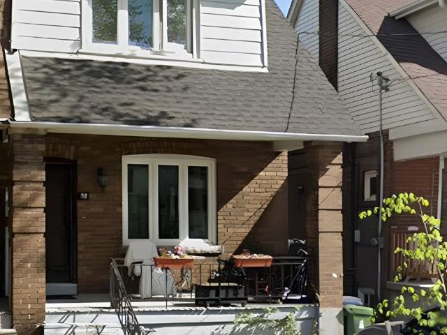 For Lease 32 Glebeholme Boulevard, Toronto, Ontario