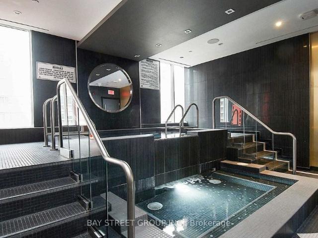 For Lease 32 Davenport Road Unit# 801, Toronto, Ontario