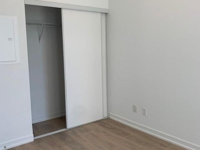For Lease 32 Forest Manor Road Unit# 306, Toronto, Ontario