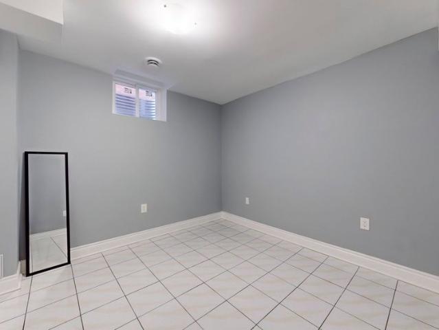 For Lease 32 Faywood Drive Unit# Basement, Brampton, Ontario