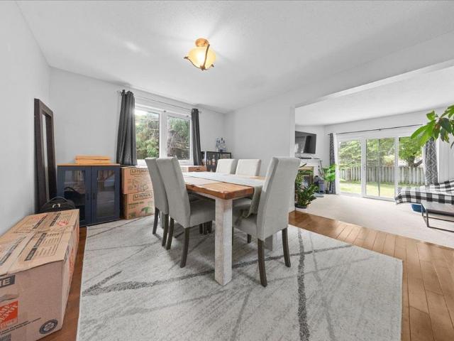 For Lease 32 FLANDERS Street, Barrhaven, Ontario