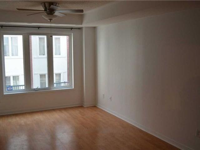 For Lease 32 Florence Wyle Lane Unit# 2, Toronto, Ontario