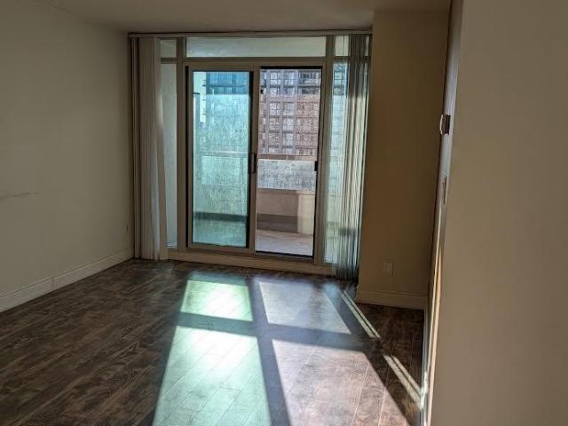 For Lease 335 Rathburn Road Unit# 1803, Mississauga, Ontario